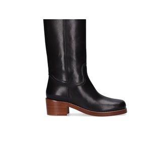 Gently worn three times. YES comfortable boots. Gabriella Hearst